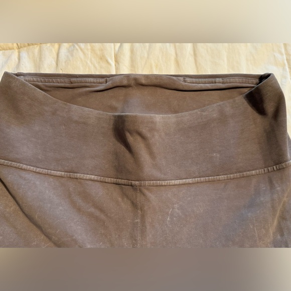 Lululemon leggings, size 10. - Picture 3 of 5